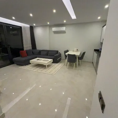 Lovely 2+1 Apartment, A Few Meters From The Διαμέρισμα Αλάνια
