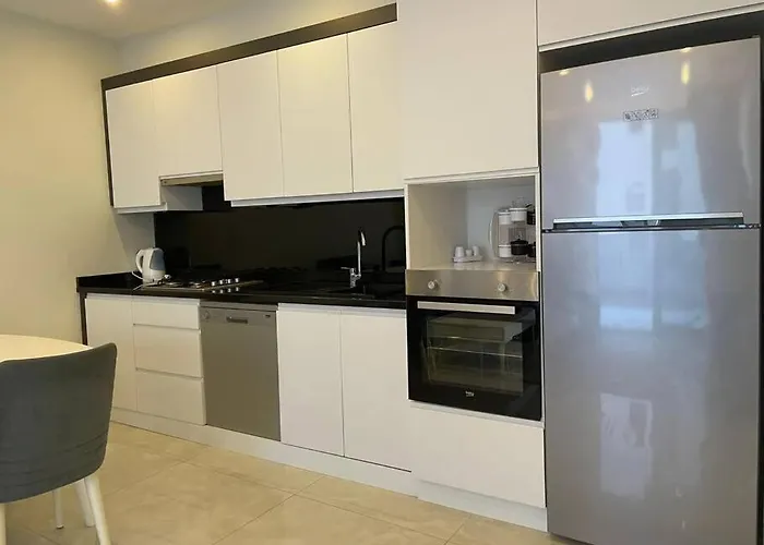 Lovely 2+1 Apartment, A Few Meters From The Daire